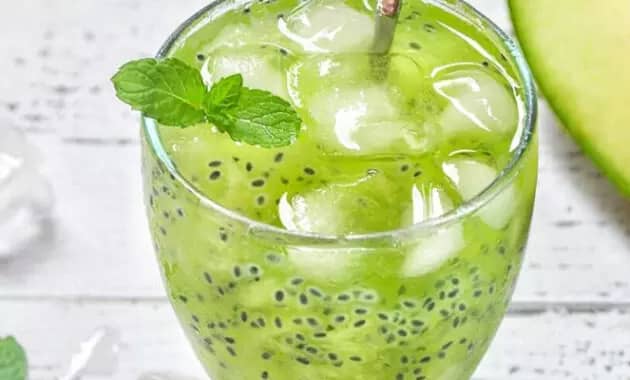 Kreasi minuman kelapa muda melon