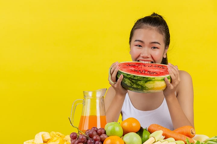 5 Waktu yang Dilarang Minum Kopi Setelah Makan Buah